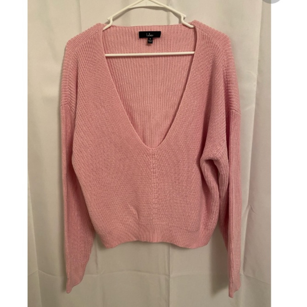 Pink sweater with deep neck swoop from Lulus - Picture 1 of 2